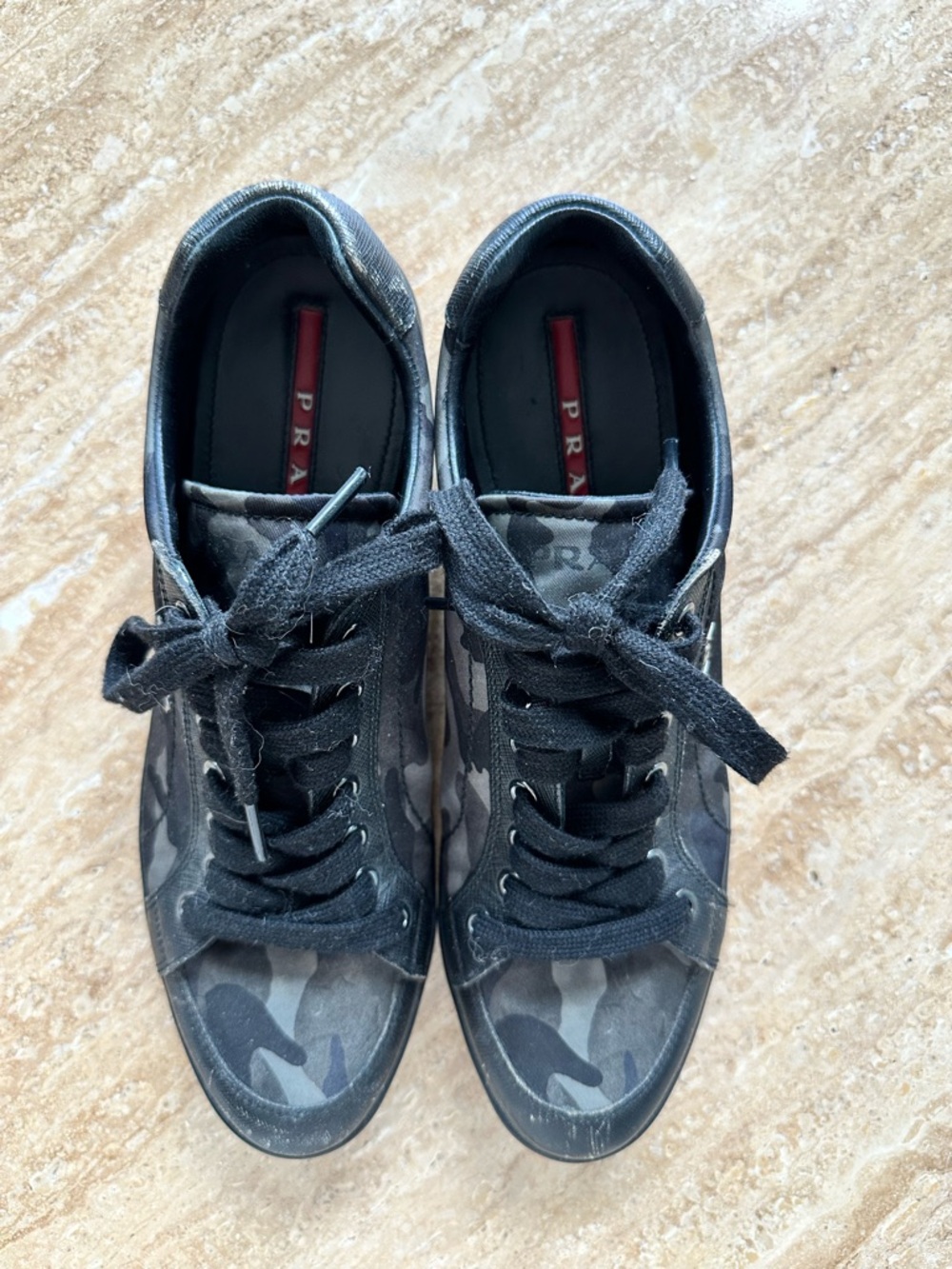Prada Camo Low-Top Sneakers - Size 39 - Picture 3 of 6